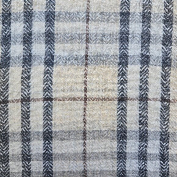 NWOT Cashmere Scarf Tan Plaid Nepal Open Weave Detail at Ends - Picture 10 of 13